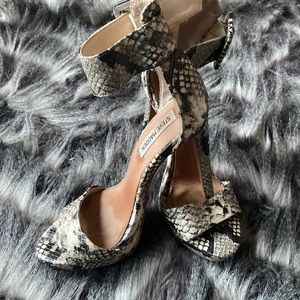 Steven Madden. Animal print sandal.